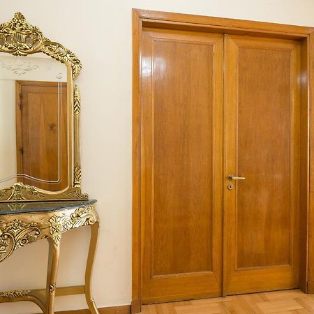 Athens Park Palace Apartments ภายนอก รูปภาพ